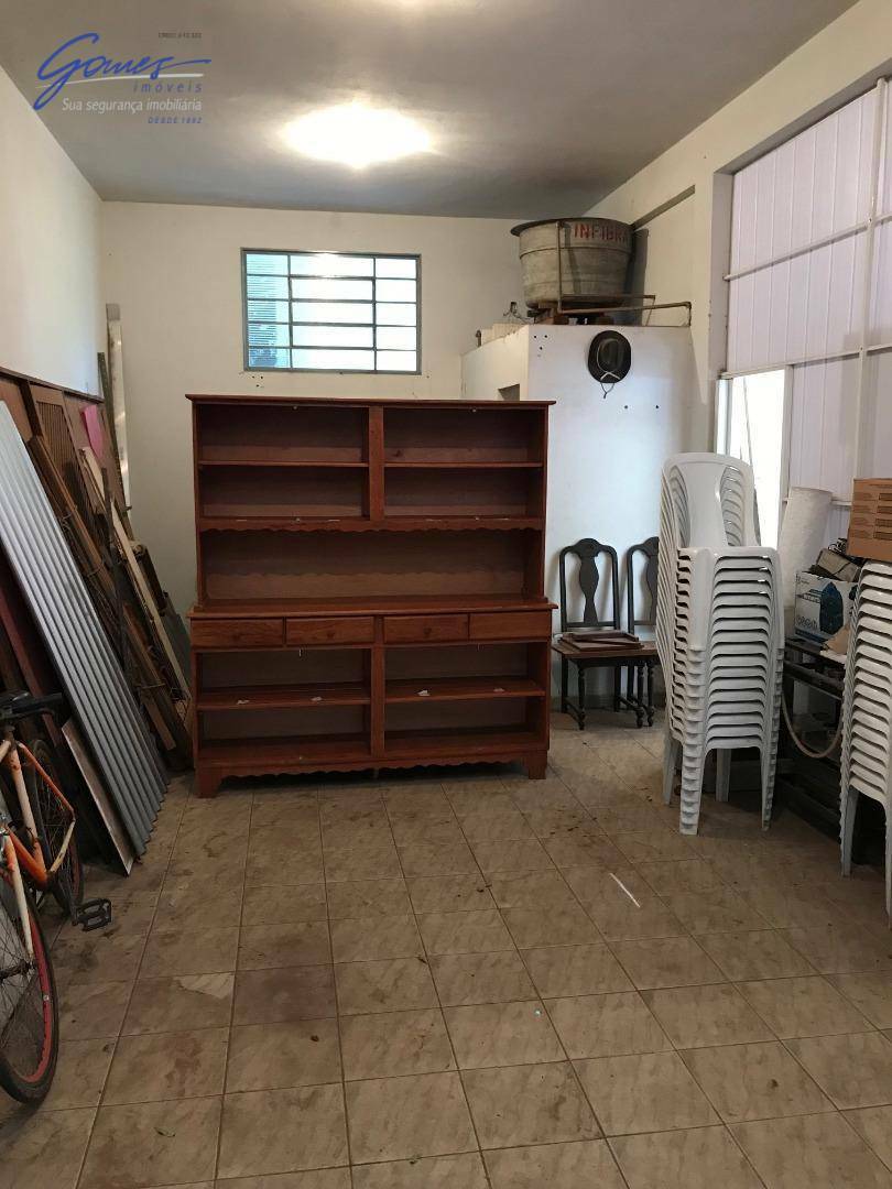 Sobrado à venda com 3 quartos, 300m² - Foto 5