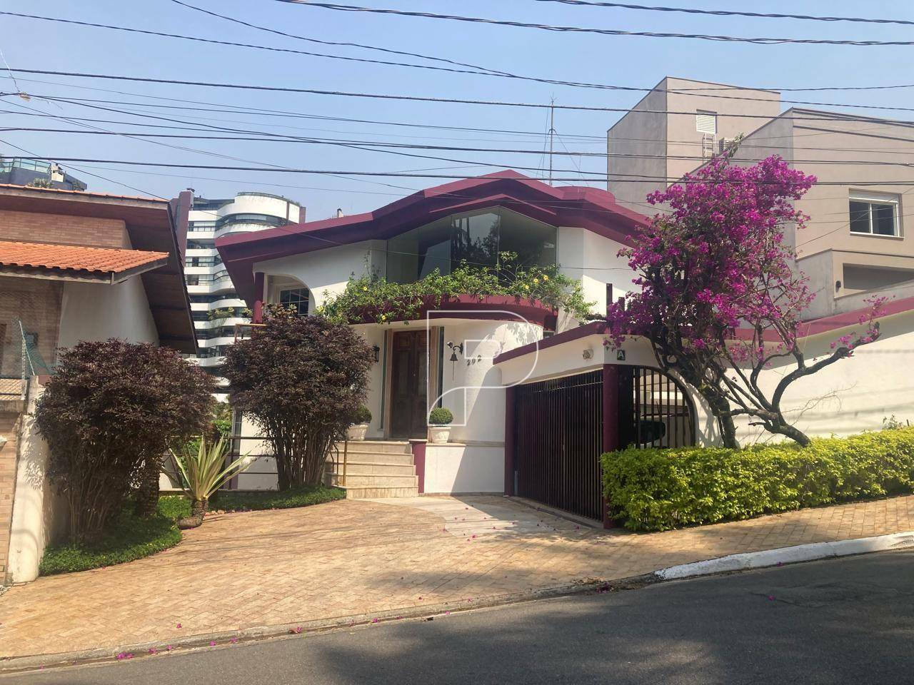 Casa à venda com 4 quartos, 361m² - Foto 23