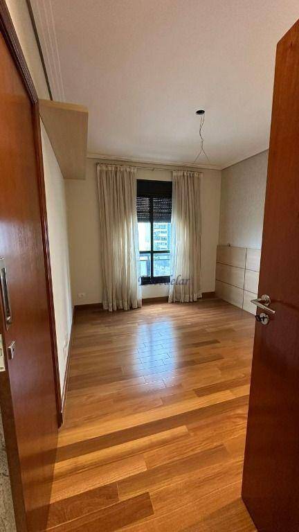 Apartamento à venda com 3 quartos, 263m² - Foto 29