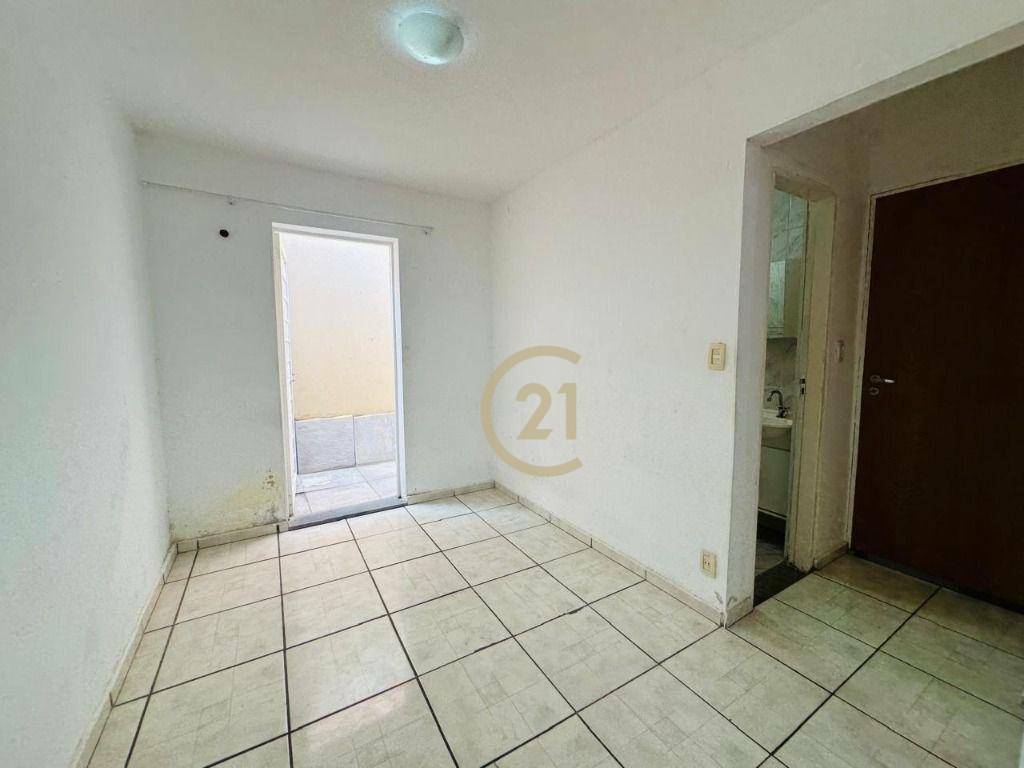 Casa à venda com 3 quartos, 122m² - Foto 11