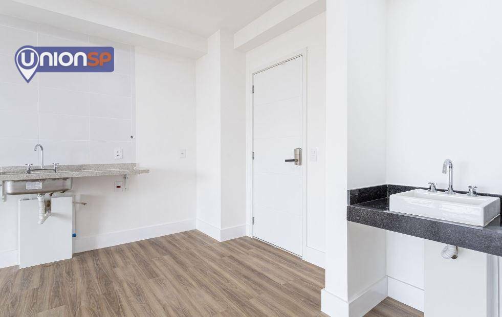 Apartamento à venda com 1 quarto, 37m² - Foto 14