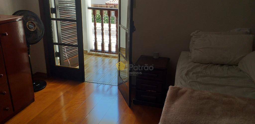 Sobrado à venda com 3 quartos, 212m² - Foto 27