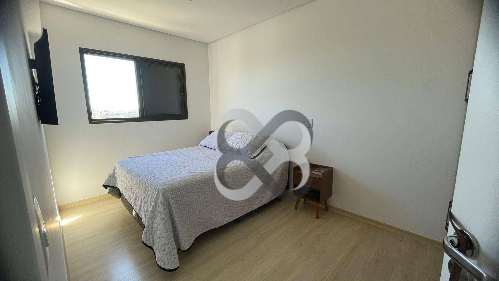 Apartamento à venda com 2 quartos, 60m² - Foto 11