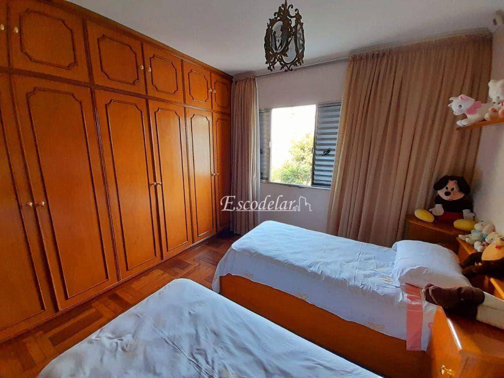 Casa à venda com 3 quartos, 276m² - Foto 2