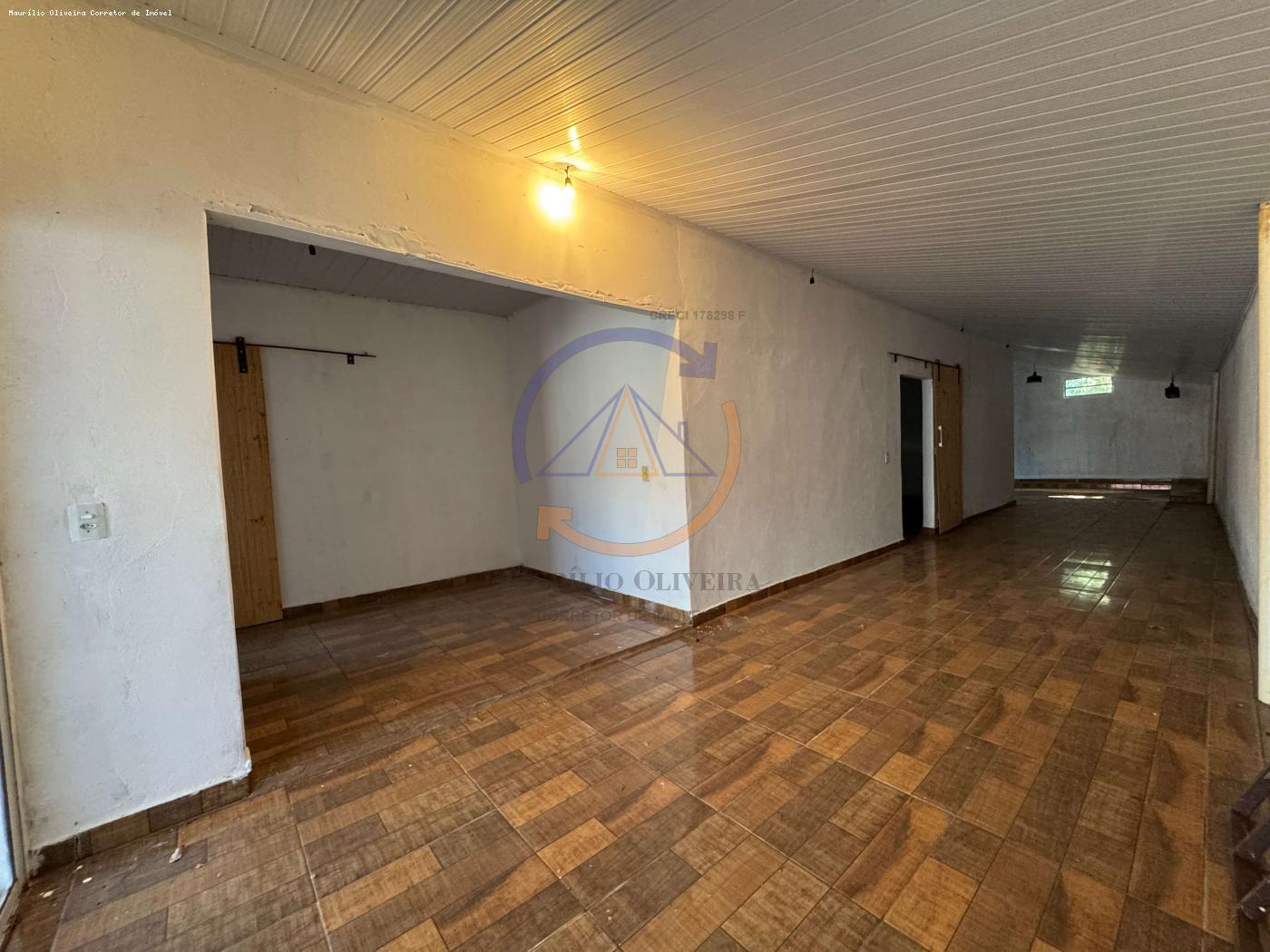 Casa à venda com 2 quartos, 251m² - Foto 5