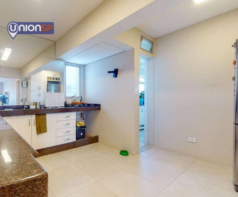 Apartamento à venda com 2 quartos, 110m² - Foto 18