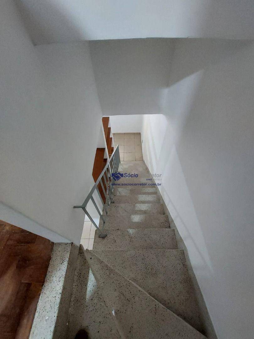 Sobrado para alugar com 2 quartos, 116m² - Foto 14