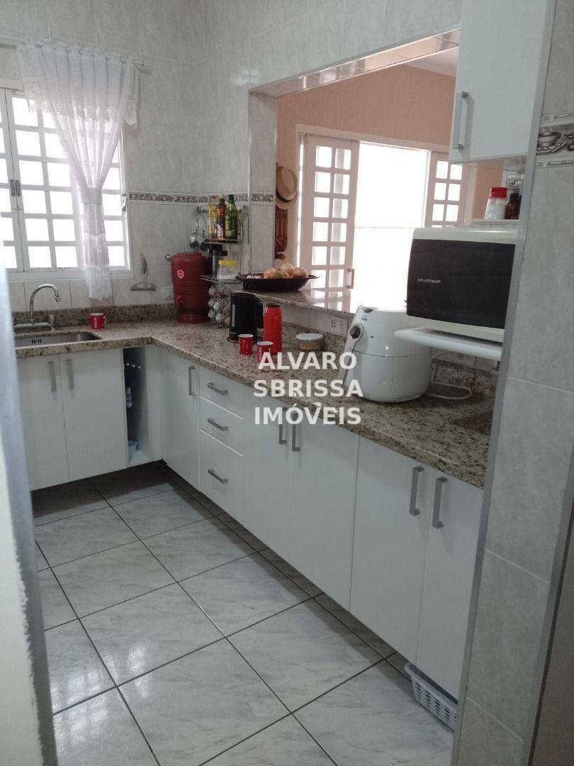 Casa à venda com 3 quartos, 160m² - Foto 10