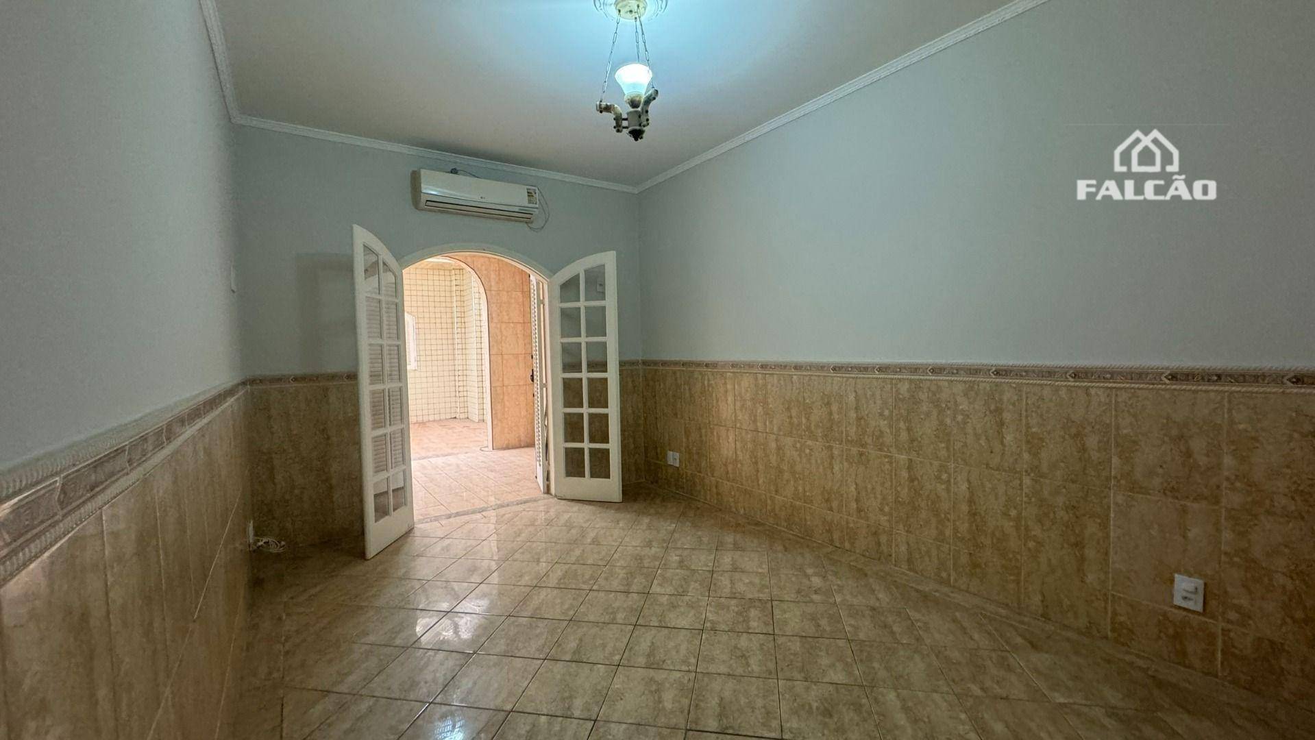 Sobrado à venda com 4 quartos, 214m² - Foto 27