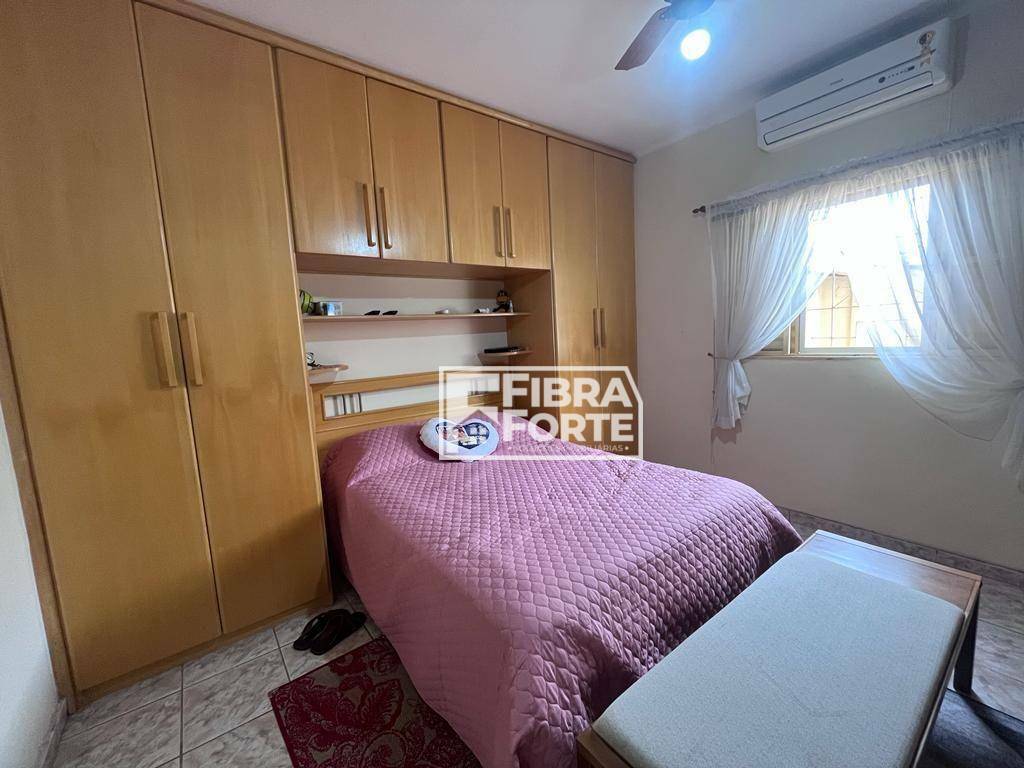 Casa à venda com 3 quartos, 179m² - Foto 16