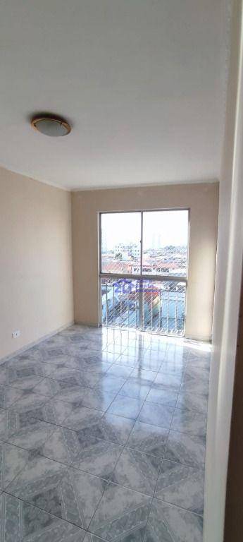 Apartamento à venda com 2 quartos, 45m² - Foto 15