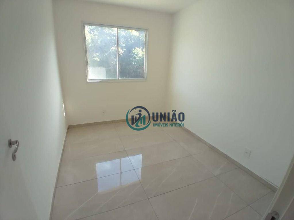 Apartamento à venda com 3 quartos, 87m² - Foto 10