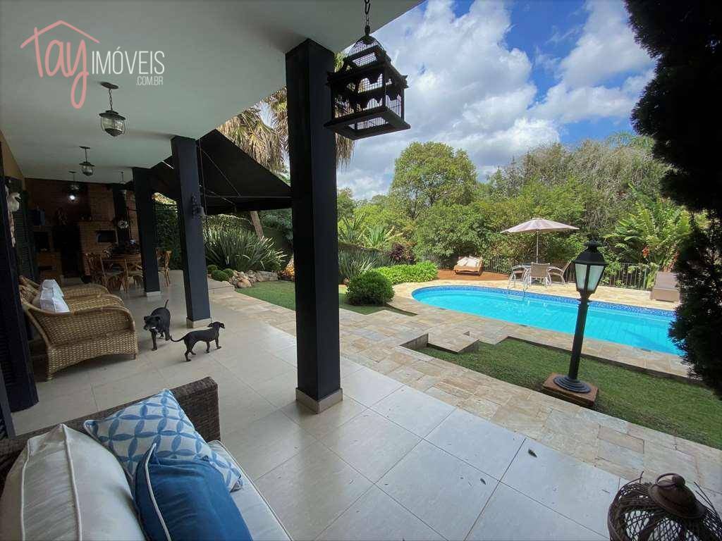 Casa à venda com 3 quartos, 334m² - Foto 18