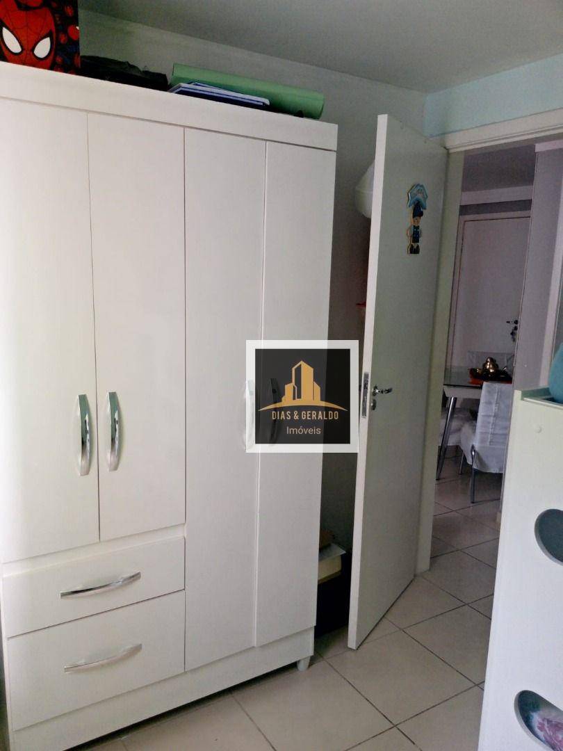 Apartamento à venda com 2 quartos, 54m² - Foto 12