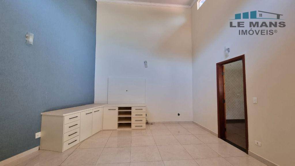 Casa à venda com 3 quartos, 220m² - Foto 17