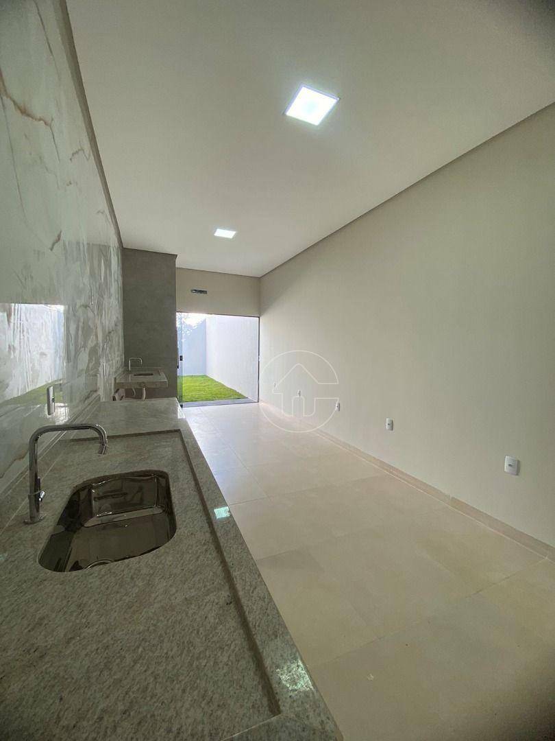 Casa à venda com 3 quartos, 118m² - Foto 8