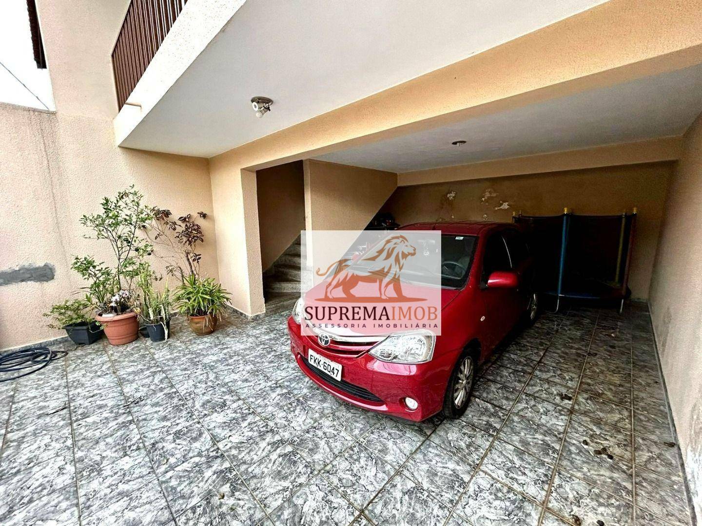 Casa à venda com 3 quartos, 151m² - Foto 4