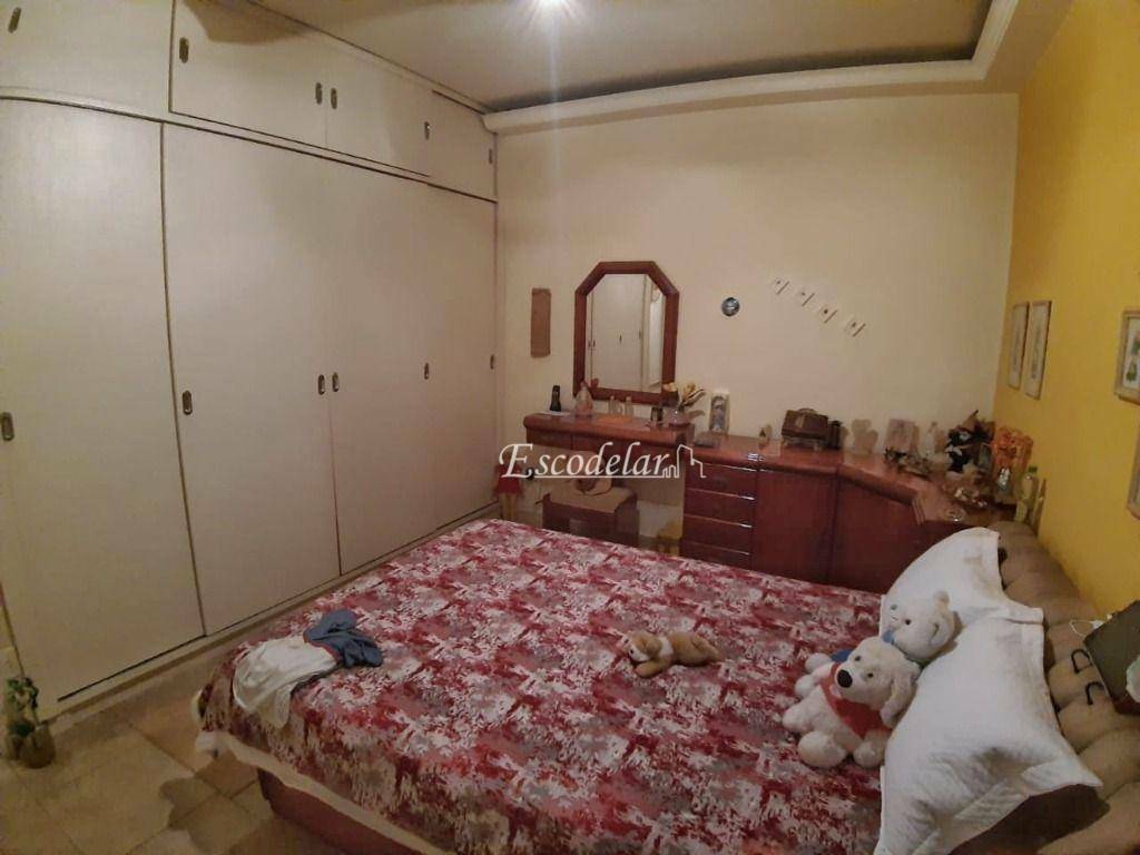 Sobrado à venda com 3 quartos, 200m² - Foto 11