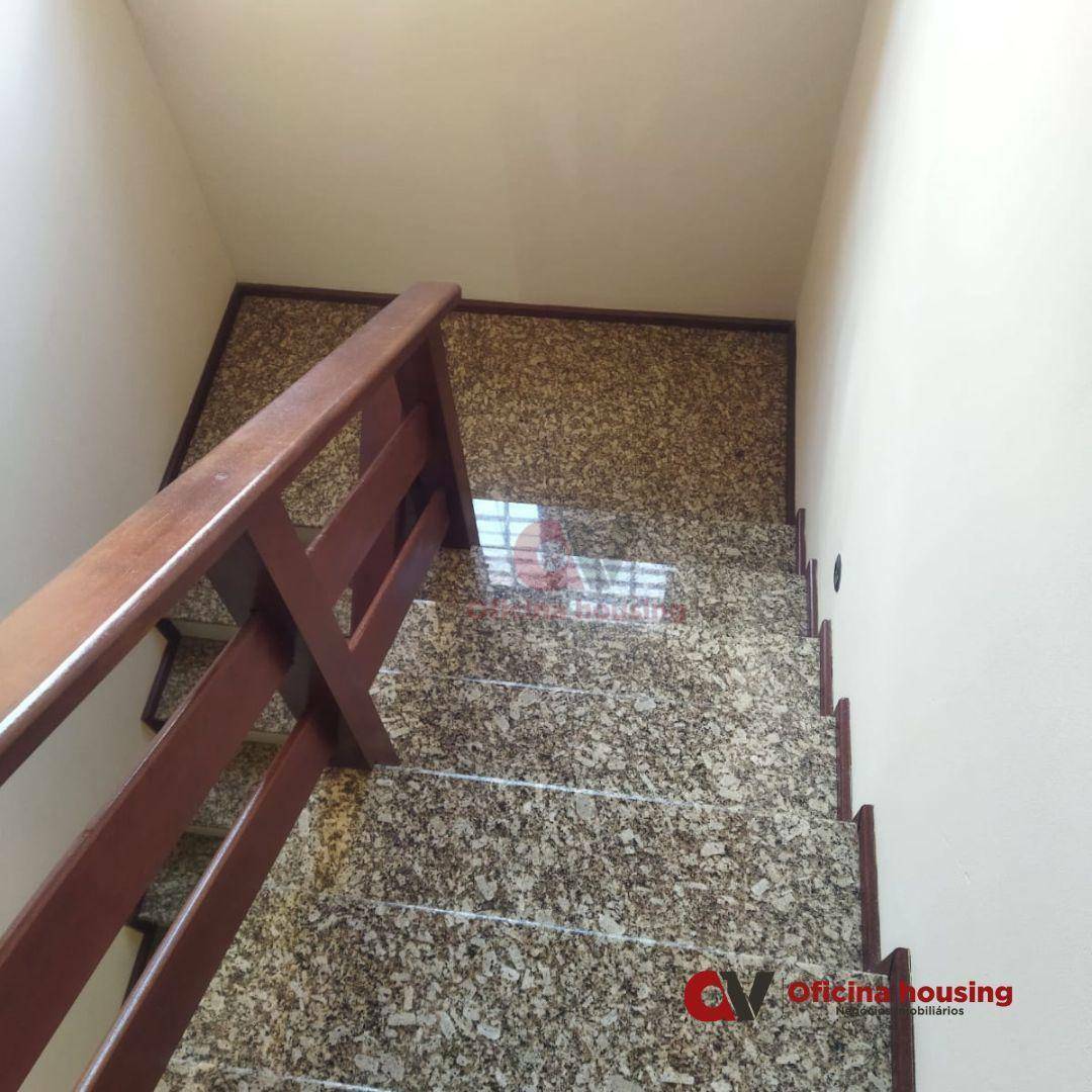 Sobrado à venda com 2 quartos, 170m² - Foto 15