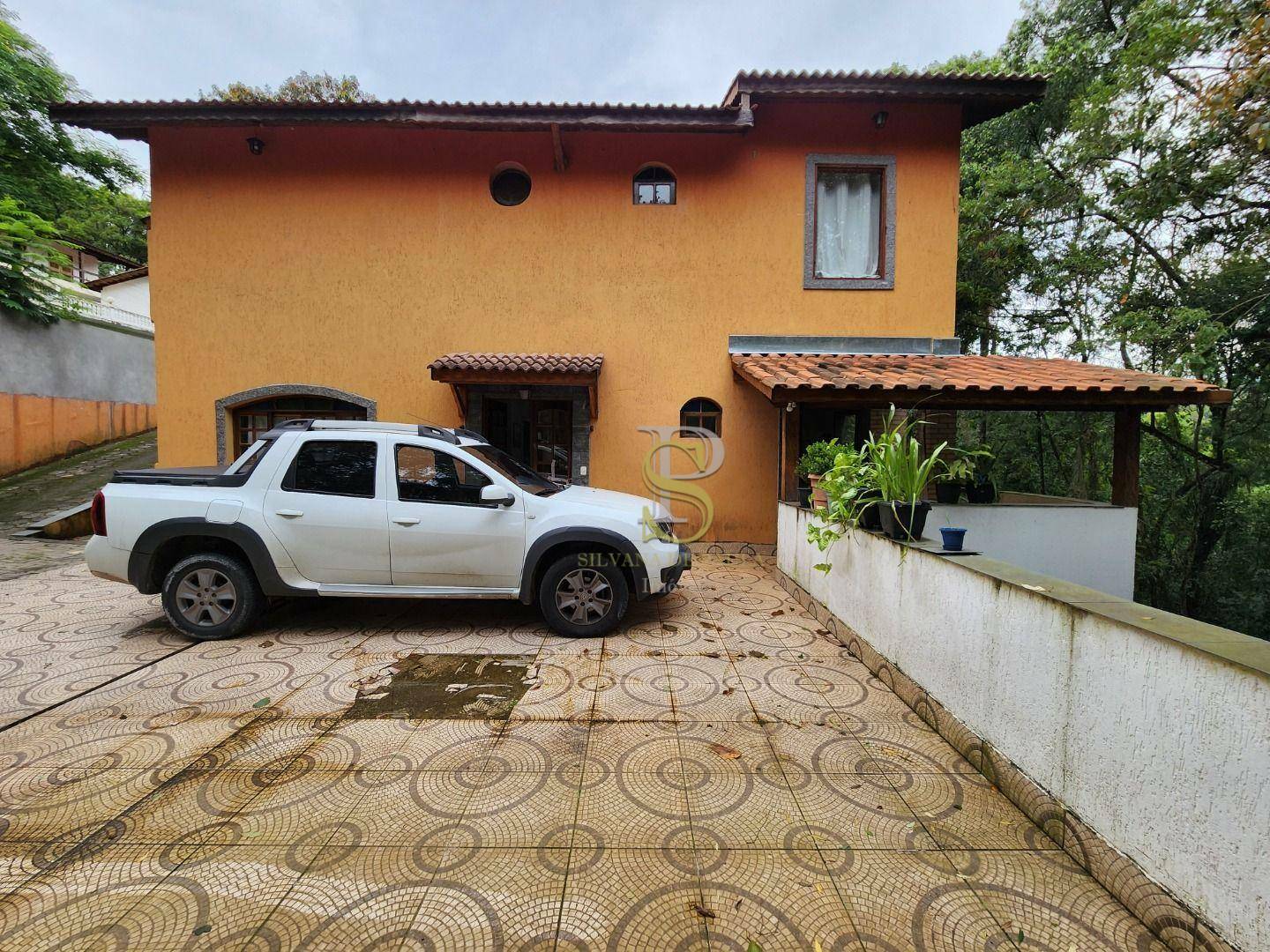 Casa de Condomínio à venda com 4 quartos, 320m² - Foto 6