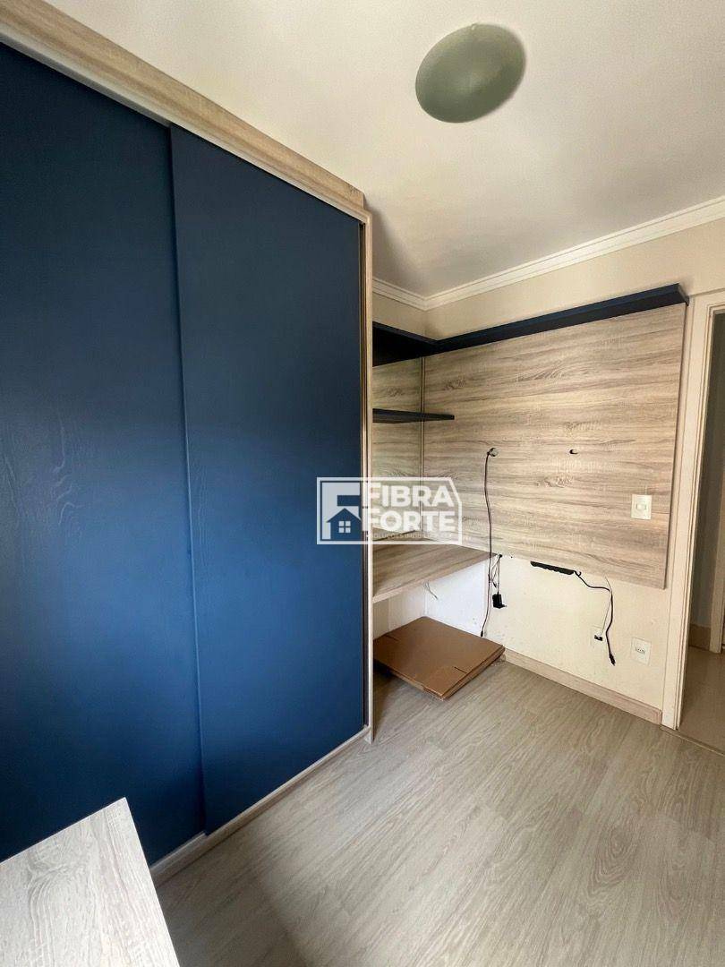 Apartamento à venda e aluguel com 3 quartos, 75m² - Foto 6