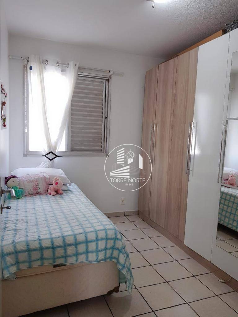 Apartamento à venda com 3 quartos, 48m² - Foto 9