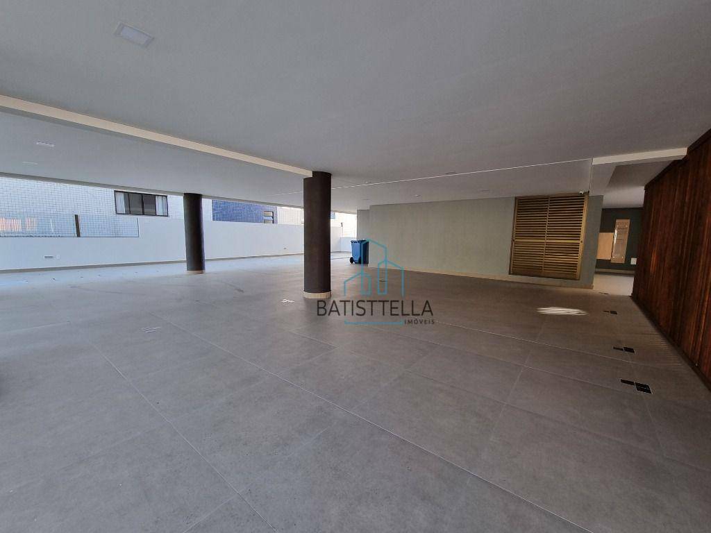 Cobertura à venda com 2 quartos, 148m² - Foto 4