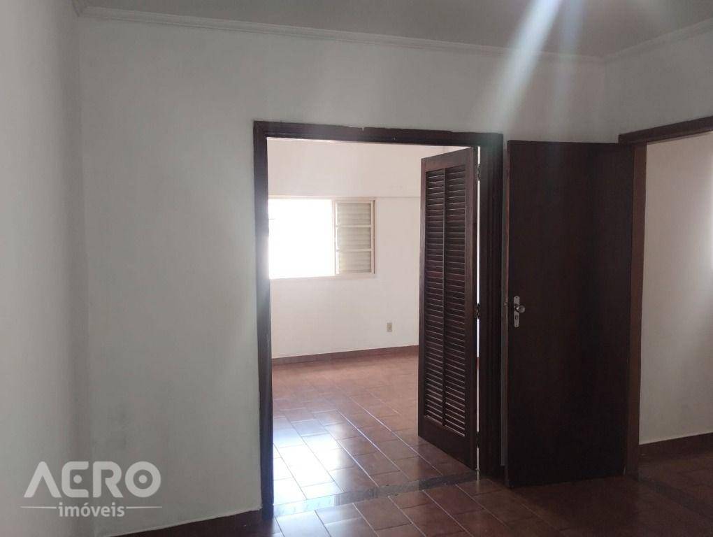 Casa à venda e aluguel com 2 quartos, 82m² - Foto 16