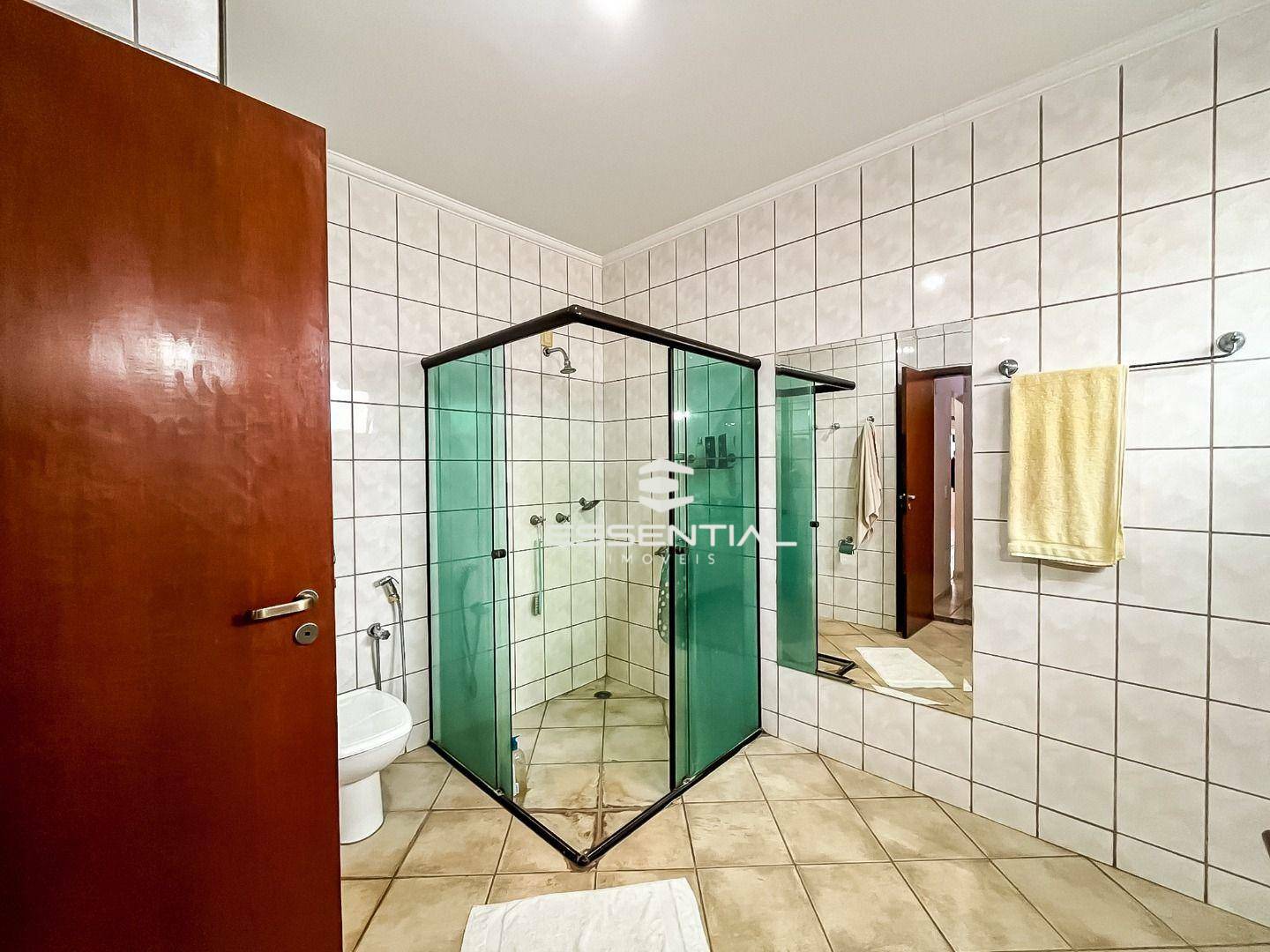 Casa de Condomínio à venda com 5 quartos, 420m² - Foto 38