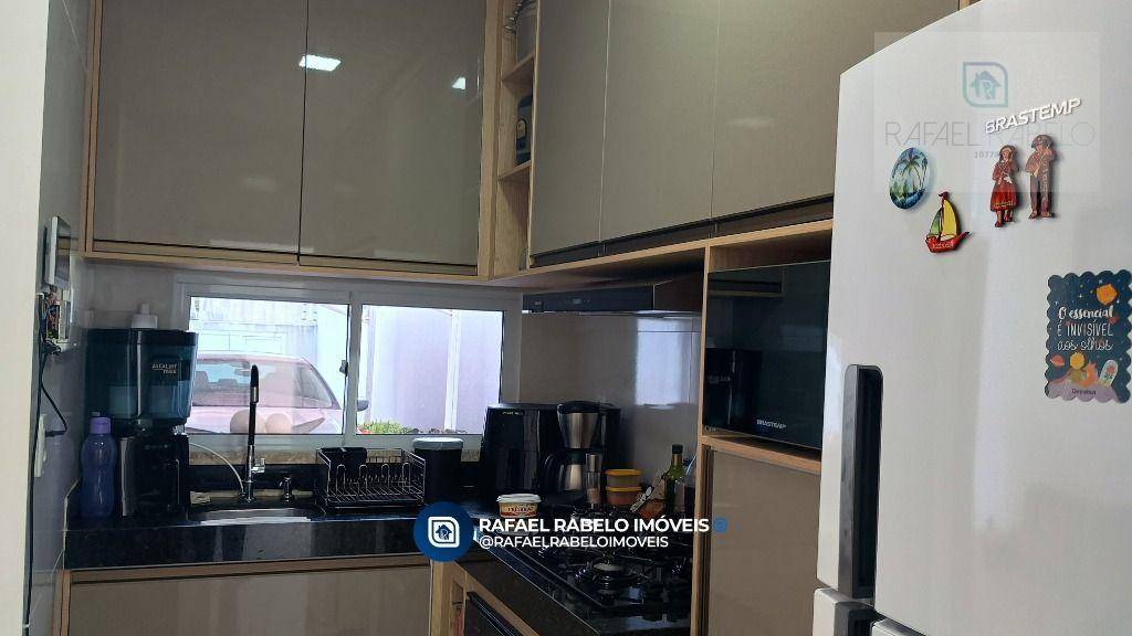 Casa à venda com 3 quartos, 90m² - Foto 12