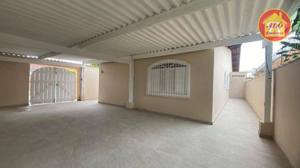 Casa à venda com 3 quartos, 78m² - Foto 1