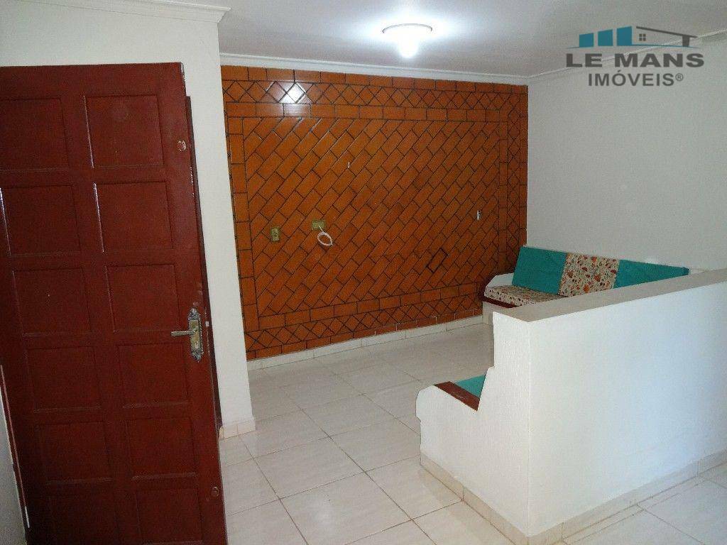 Casa à venda com 3 quartos, 103m² - Foto 18