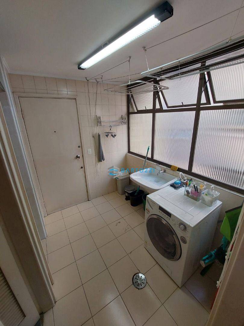 Apartamento à venda com 4 quartos, 125m² - Foto 24