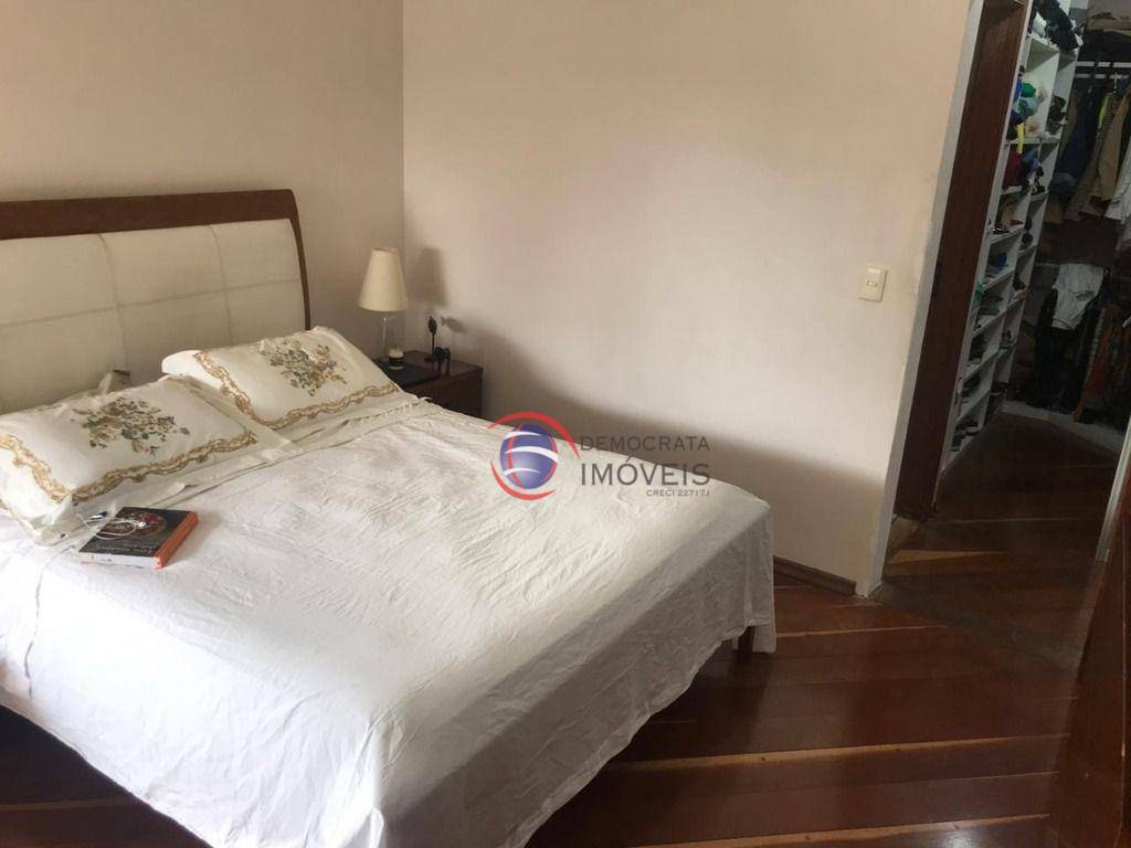 Apartamento à venda com 4 quartos, 250m² - Foto 2