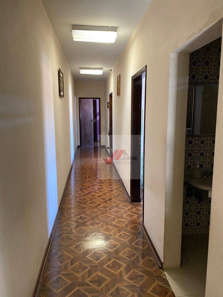 Casa à venda com 3 quartos, 322m² - Foto 11