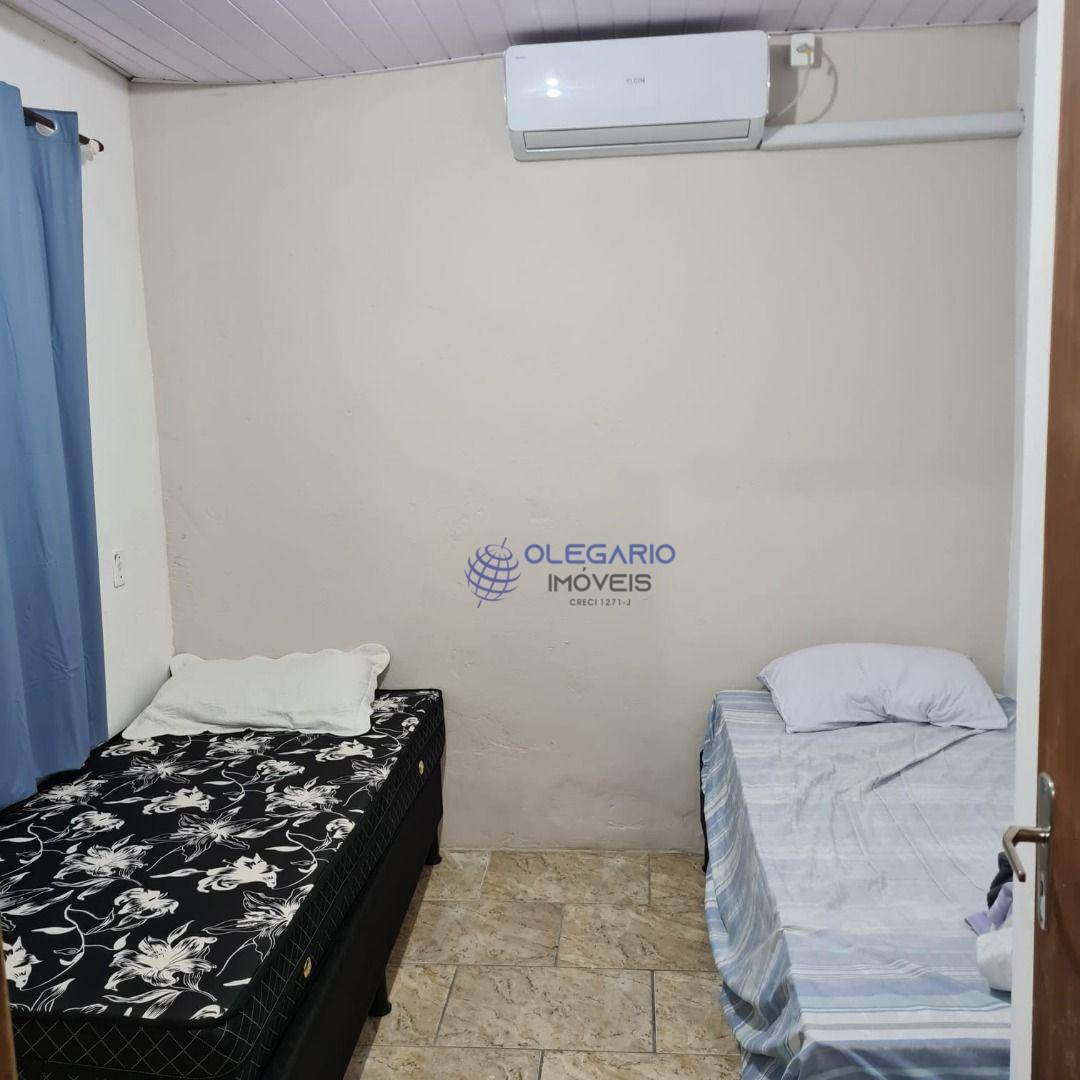 Casa à venda com 5 quartos, 176m² - Foto 12