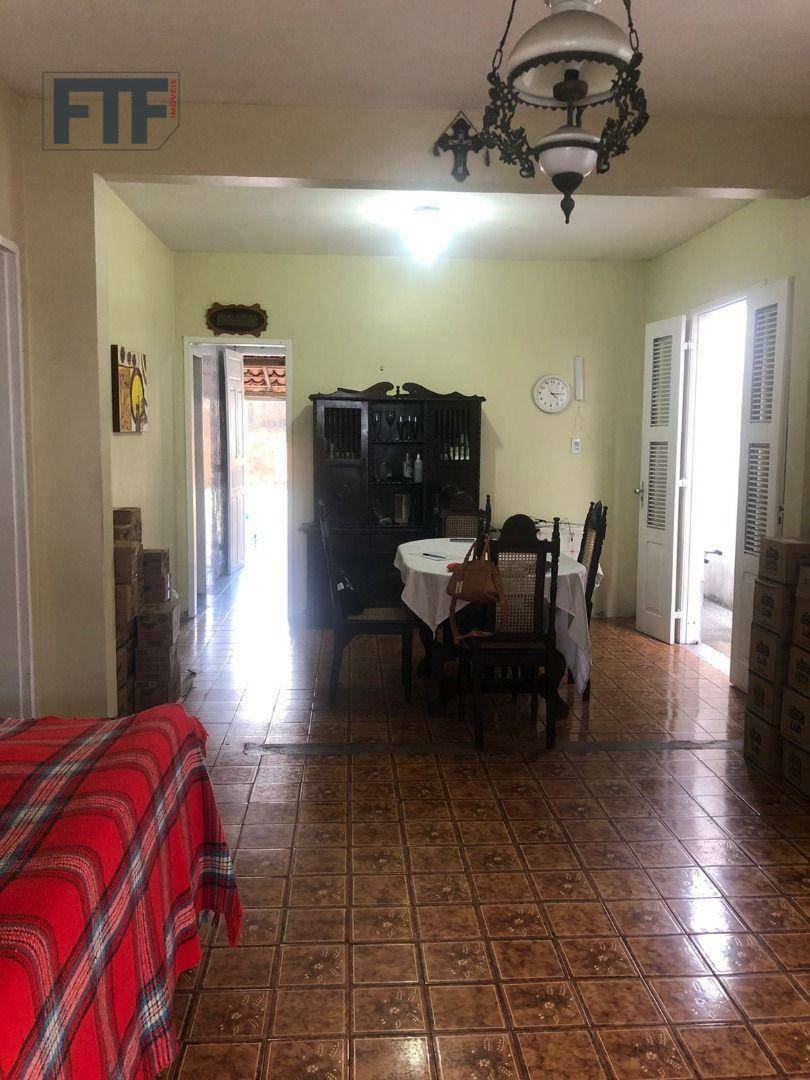 Casa à venda com 4 quartos, 300M2 - Foto 4