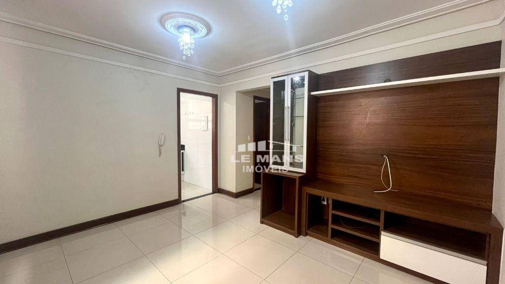 Apartamento à venda com 2 quartos, 50m² - Foto 1