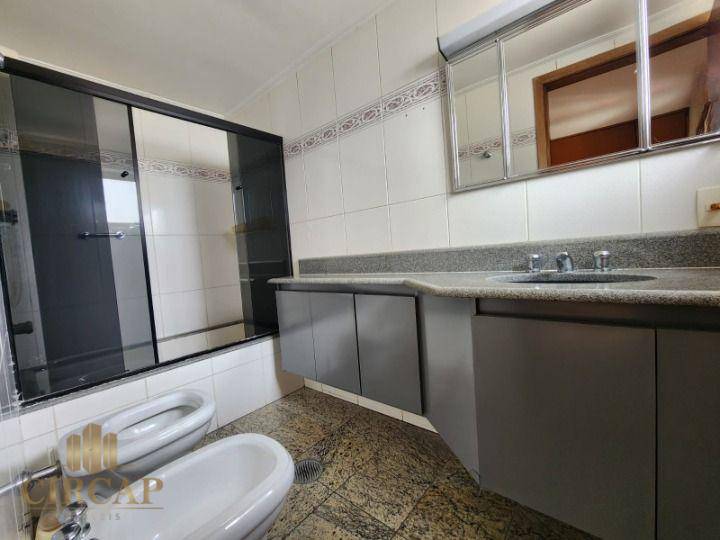 Apartamento à venda com 3 quartos, 160m² - Foto 9