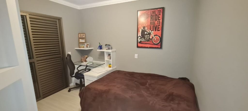 Apartamento à venda com 3 quartos, 128m² - Foto 14