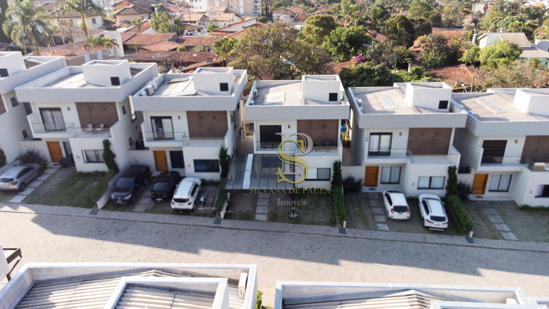 Casa à venda com 3 quartos, 200m² - Foto 44