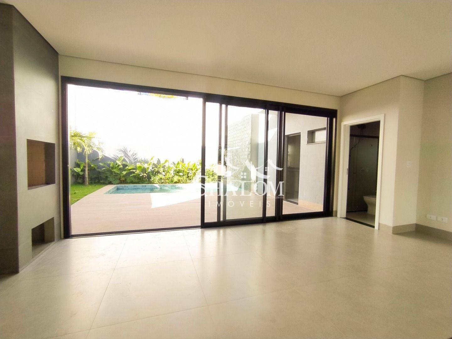 Casa à venda com 3 quartos, 254m² - Foto 16