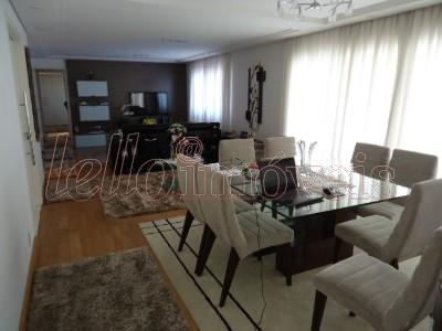 Apartamento à venda com 3 quartos, 204m² - Foto 1