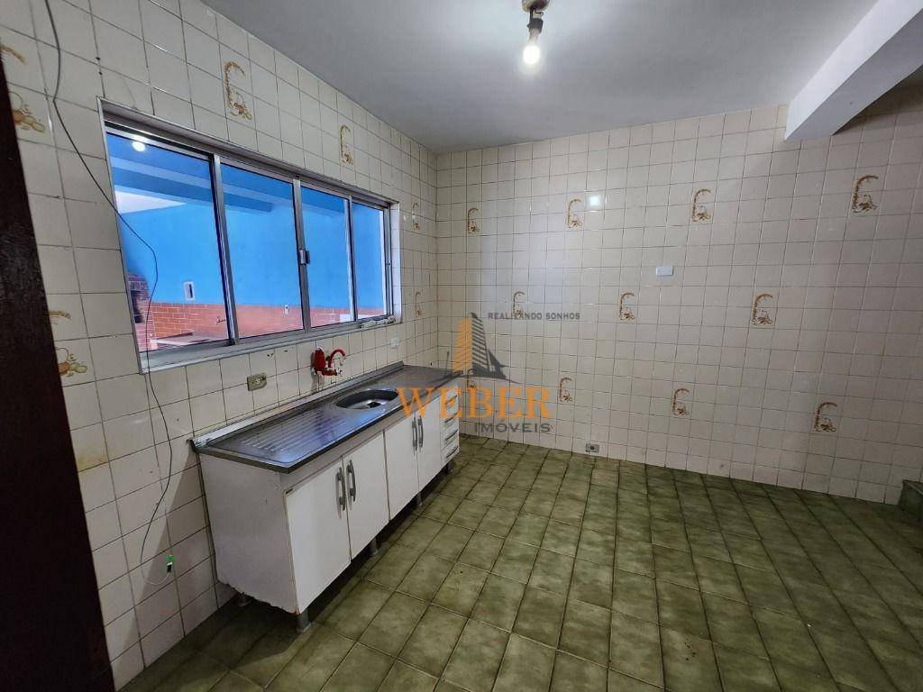 Casa à venda com 3 quartos, 260m² - Foto 4