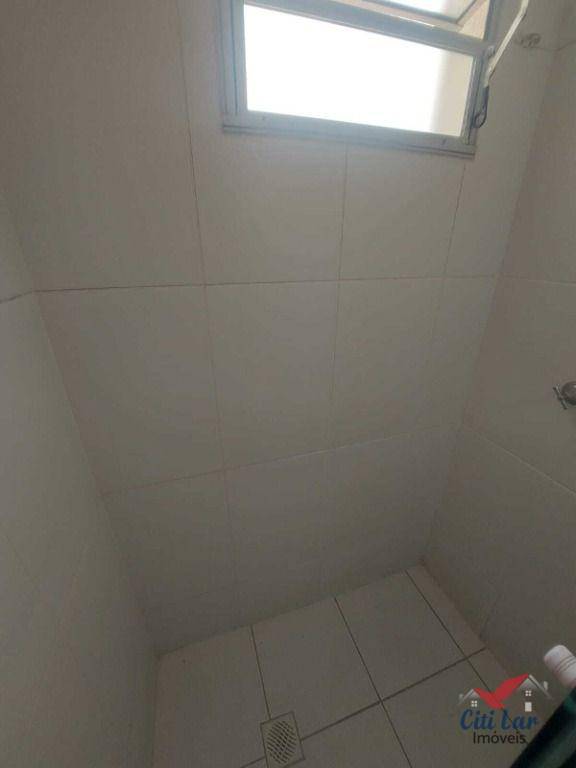 Apartamento à venda com 2 quartos, 48m² - Foto 17