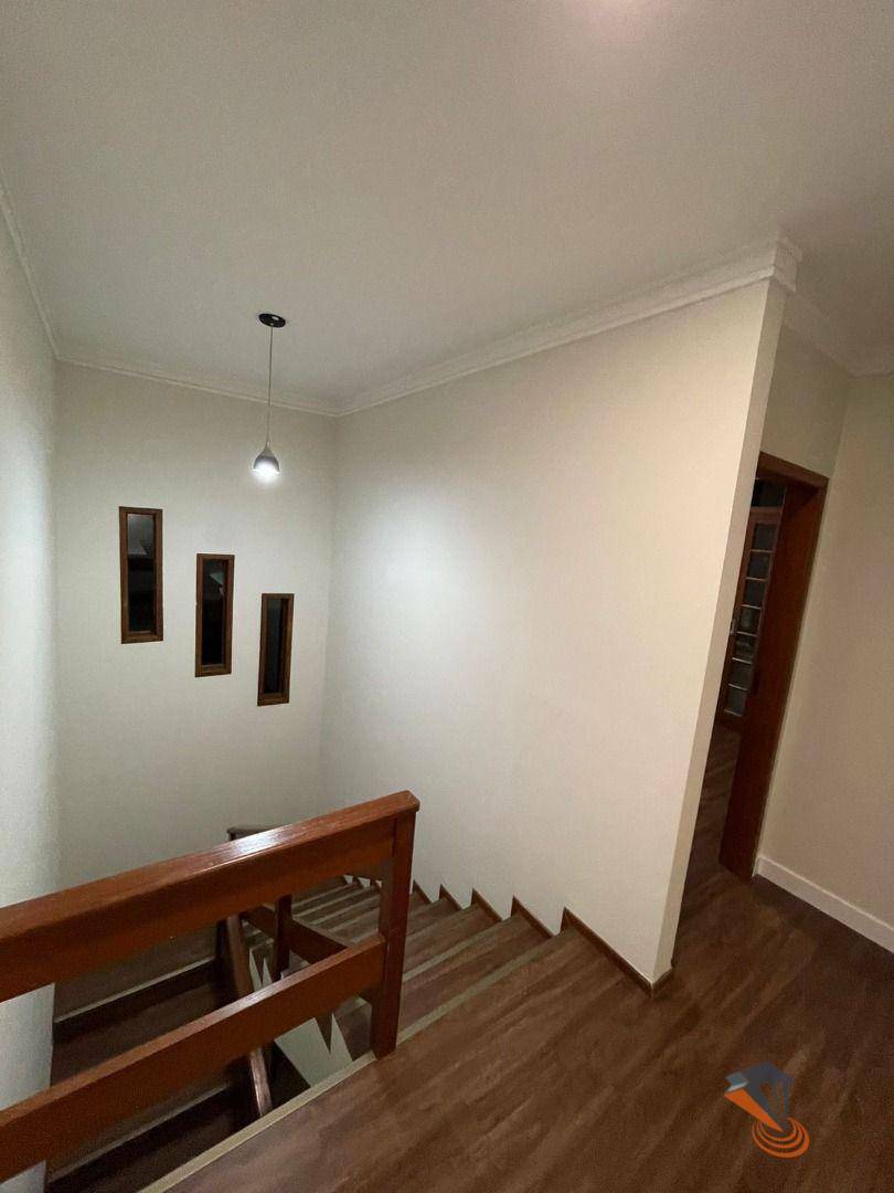 Casa à venda com 3 quartos, 260m² - Foto 13