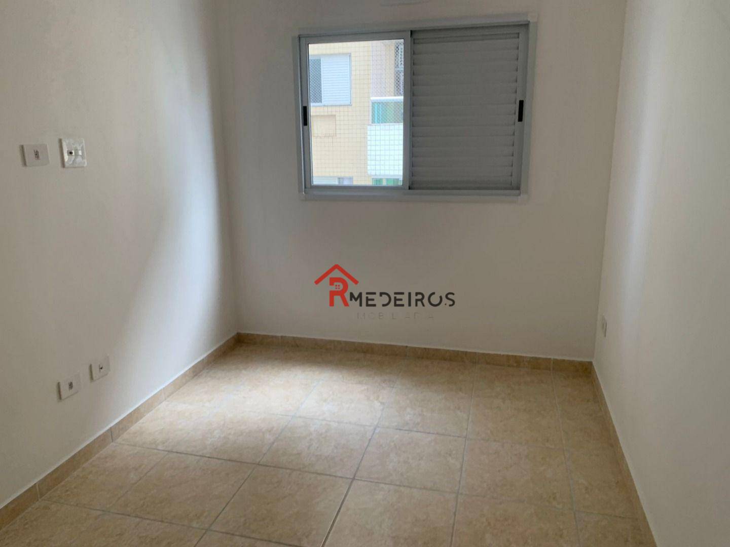 Apartamento à venda com 2 quartos, 57m² - Foto 5