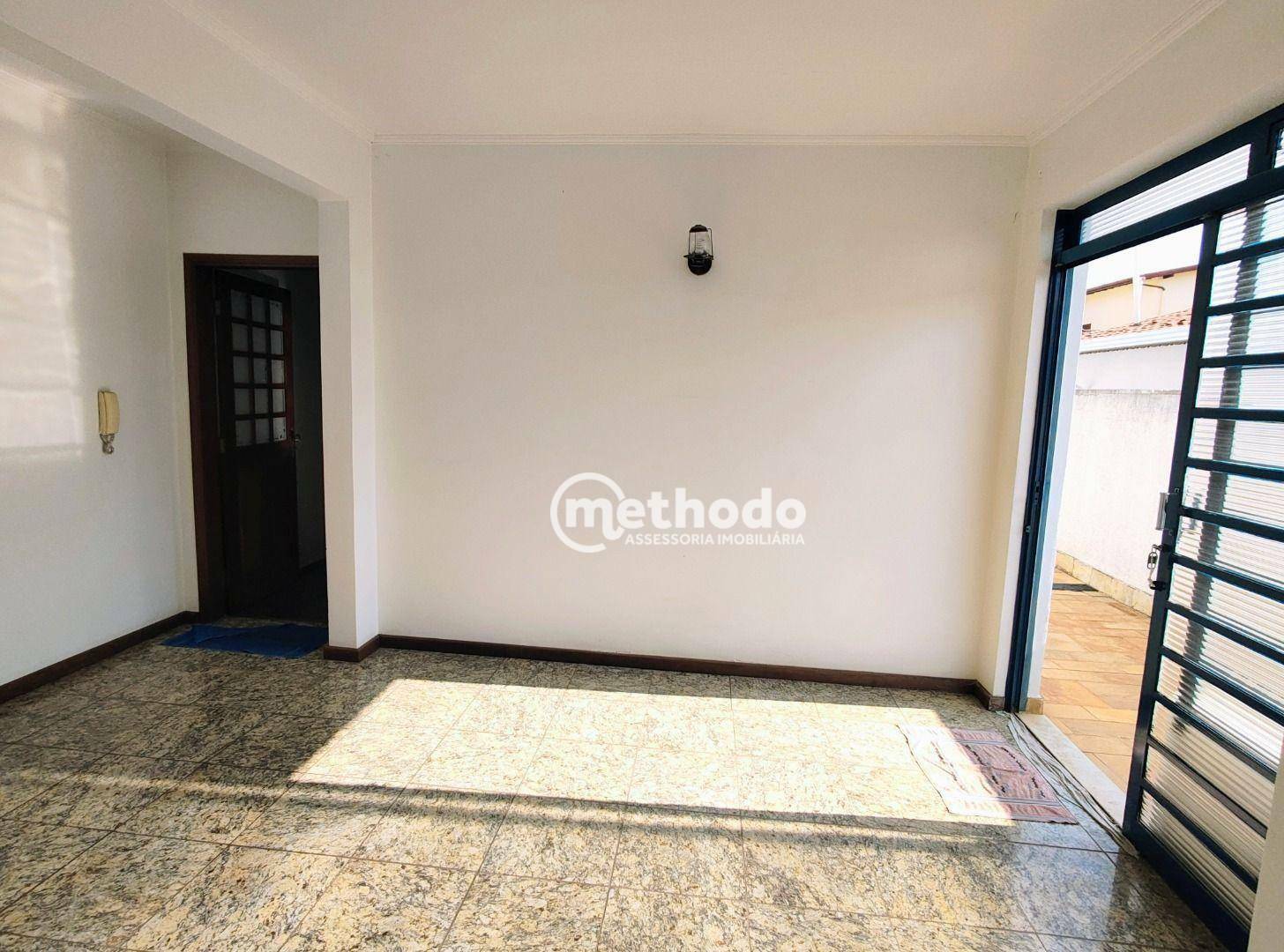 Casa à venda com 4 quartos, 262m² - Foto 14