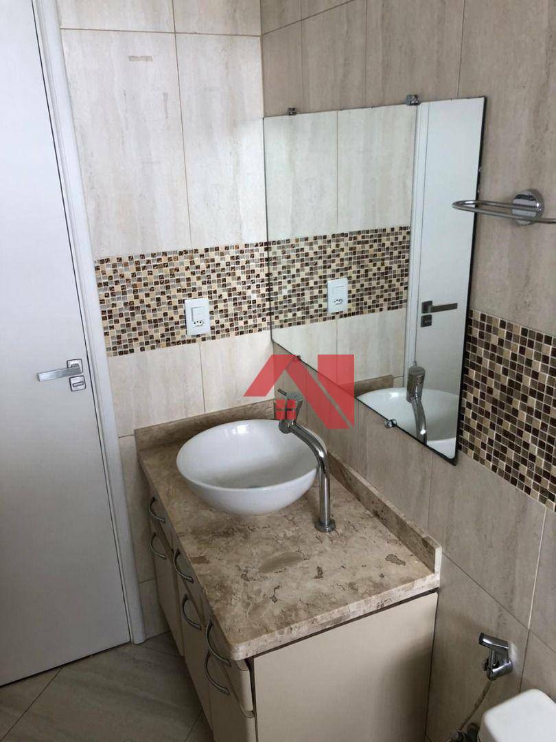 Apartamento à venda com 2 quartos, 75m² - Foto 7