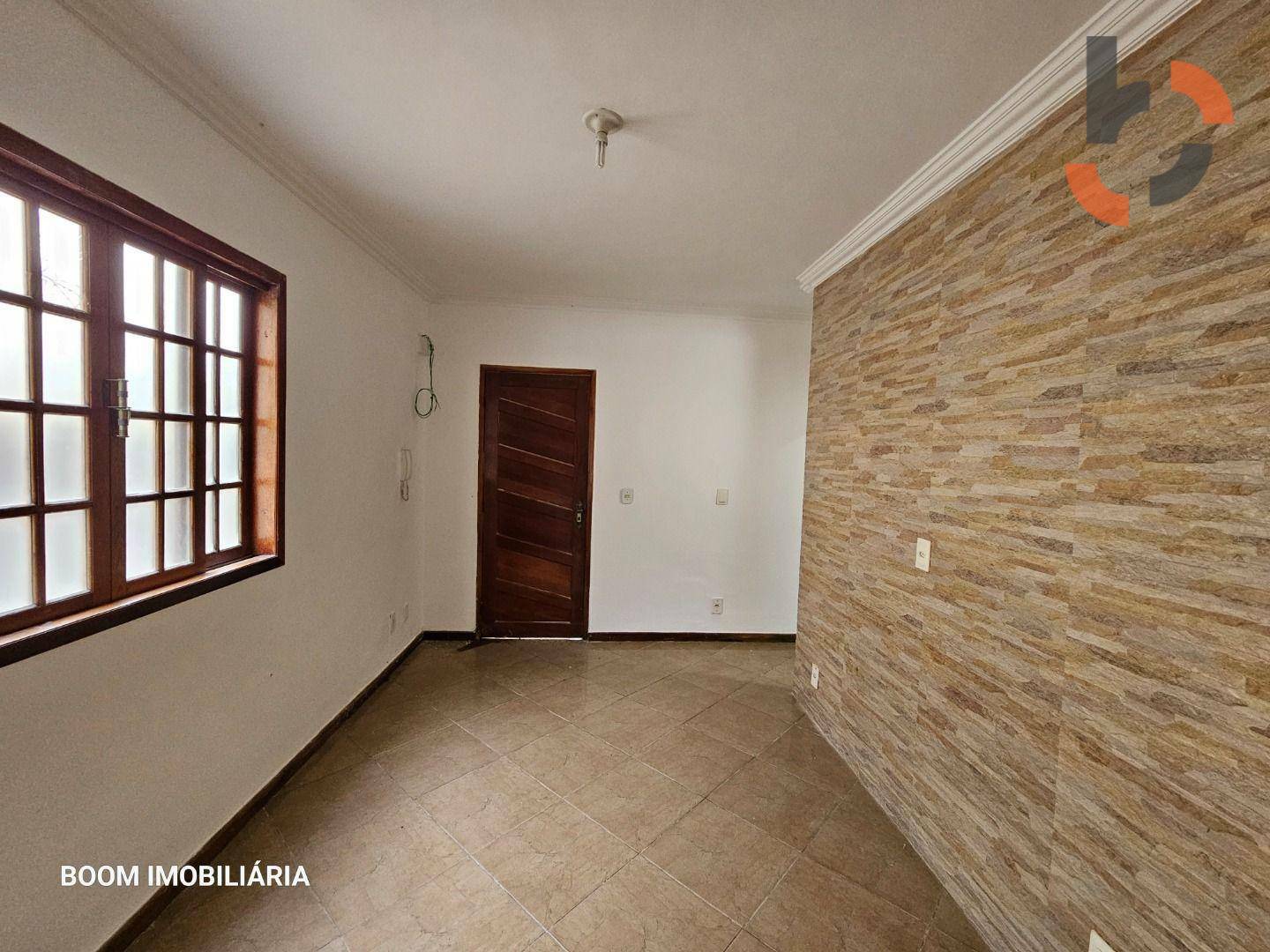 Casa à venda com 3 quartos, 83m² - Foto 11